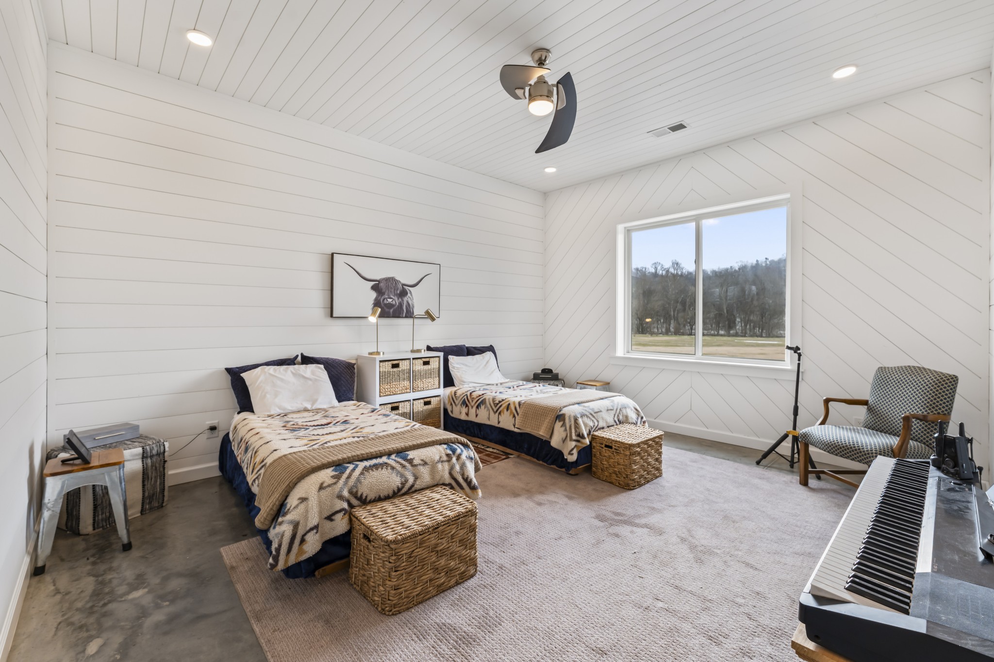 105 Mc Kinney Road Gordonsville, TN 38563 - Photo 39 of 91 a bedroom with bed and a window
