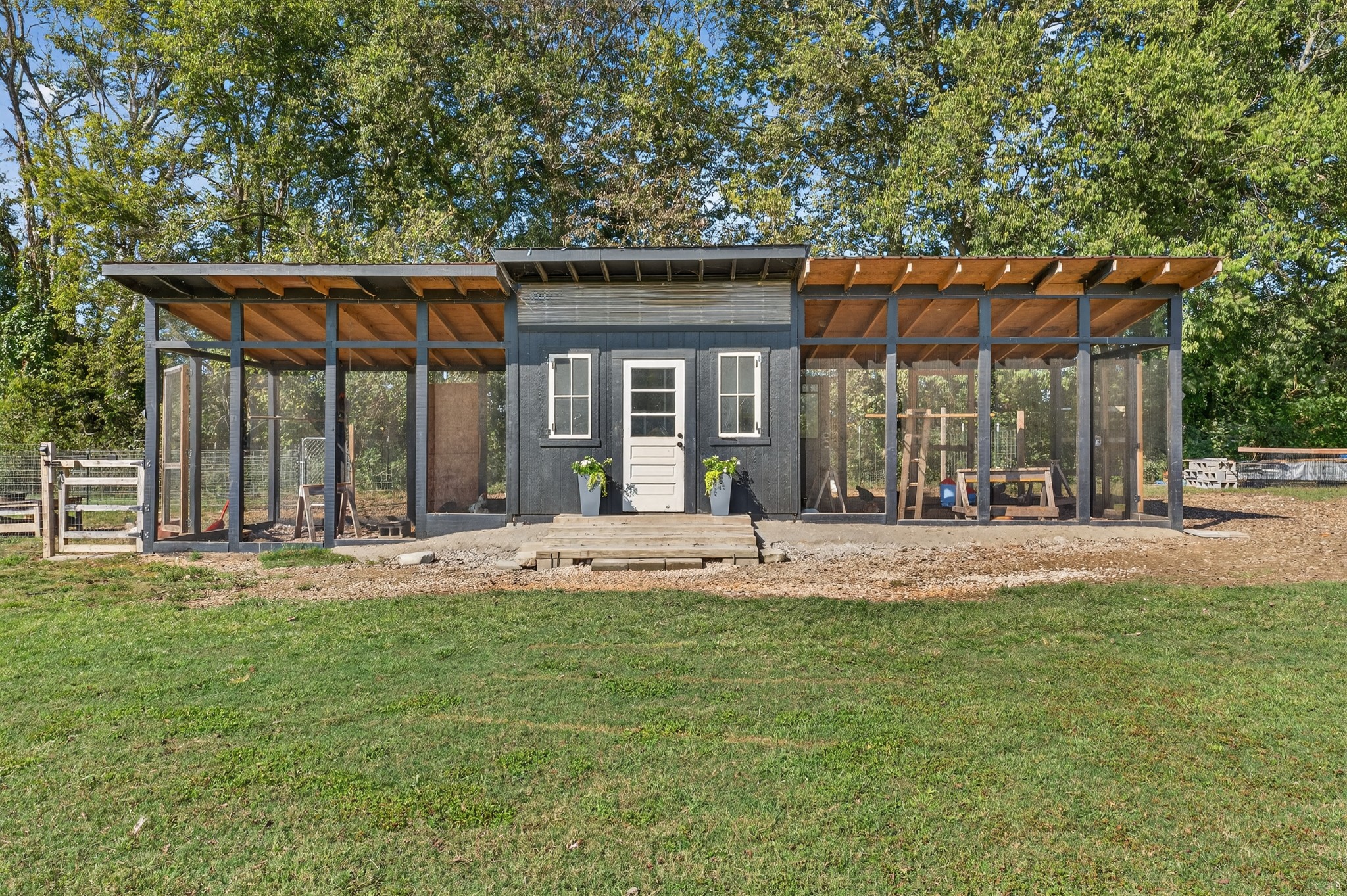 105 Mc Kinney Road Gordonsville, TN 38563 - Photo 85 of 91 front view of a house with a yard