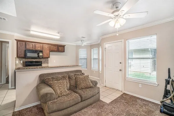 $1,650 | 542 Mast Court, Crowley, TX 76036