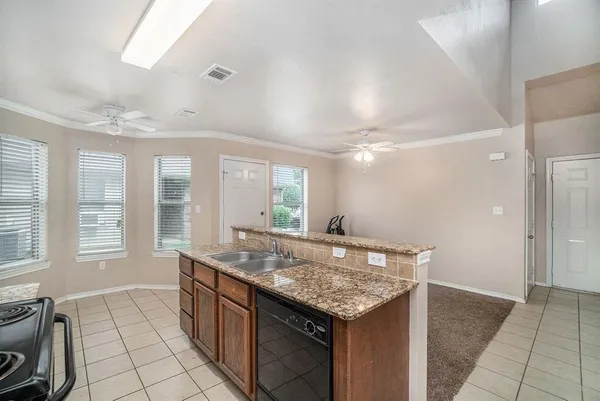 $1,650 | 542 Mast Court, Crowley, TX 76036