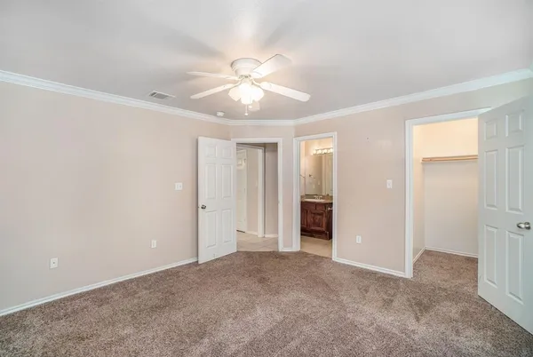 $1,650 | 542 Mast Court, Crowley, TX 76036