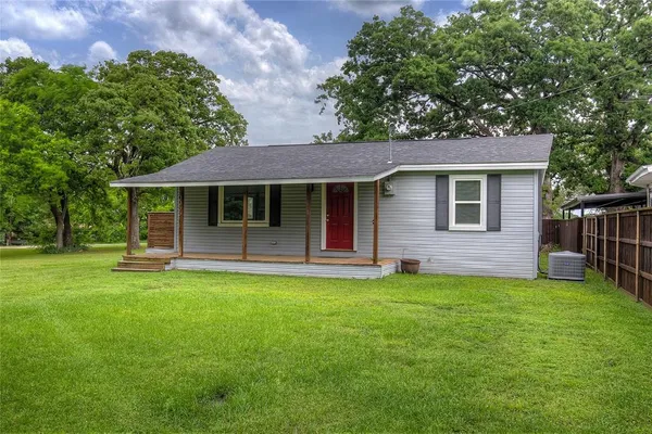 $324,999 | 10065 Comanche Road, Quinlan, TX 75474