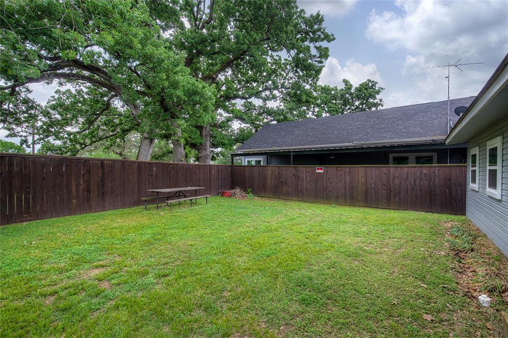 10065 Comanche Road Quinlan, TX 75474 - Photo 26 of 36