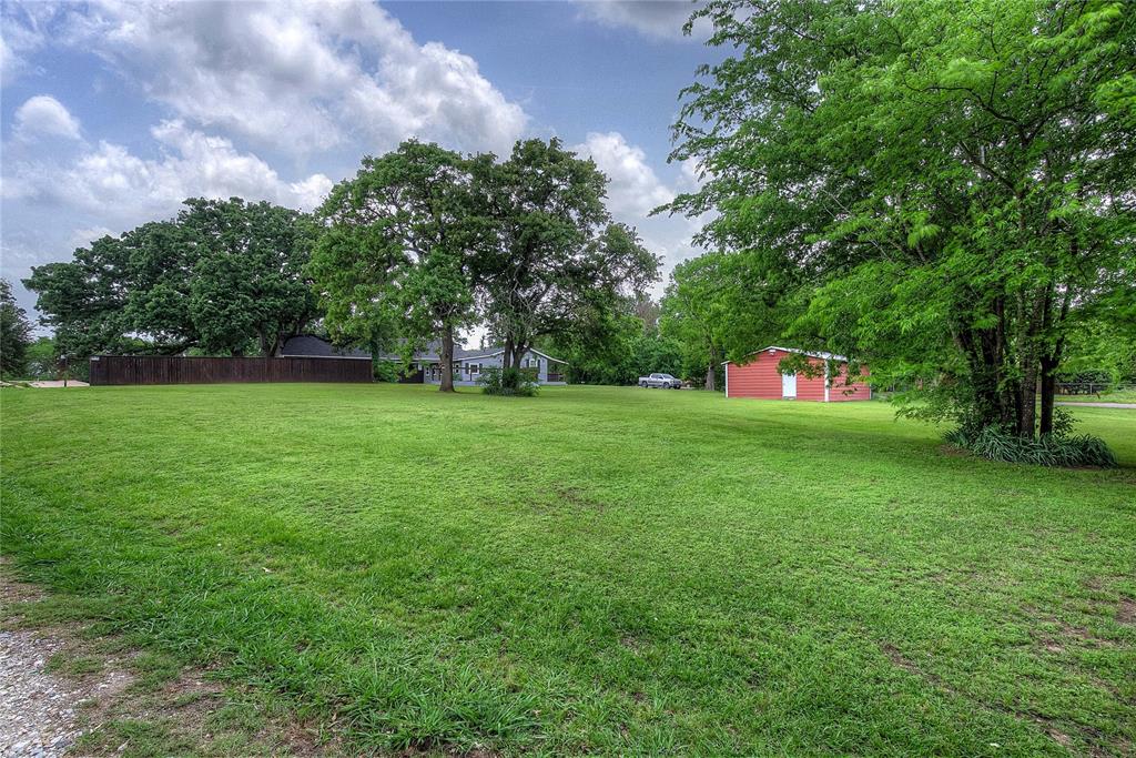 10065 Comanche Road Quinlan, TX 75474 - Photo 33 of 36