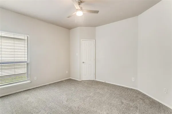 $450,000 | 9705 Hedge Bell Drive, McKinney, TX 75072