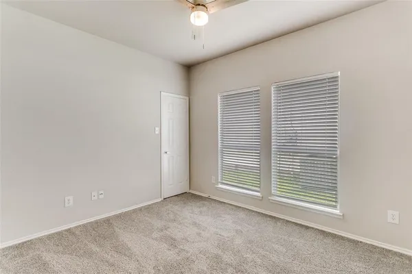 $450,000 | 9705 Hedge Bell Drive, McKinney, TX 75072