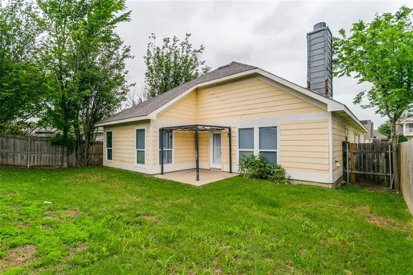 $450,000 | 9705 Hedge Bell Drive, McKinney, TX 75072