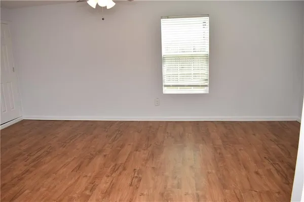 $1,800 | 315 Village Chase, Woodstock, GA 30188