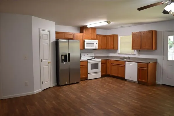 $1,800 | 315 Village Chase, Woodstock, GA 30188