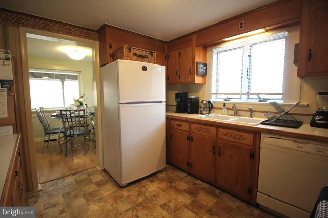 $3,500 | 48 Poor Farm Road, Unit COTTAGE, Pennington, NJ 08534
