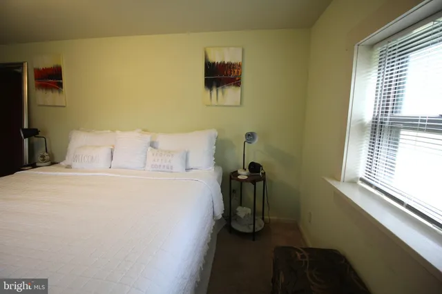 $3,500 | 48 Poor Farm Road, Unit COTTAGE, Pennington, NJ 08534