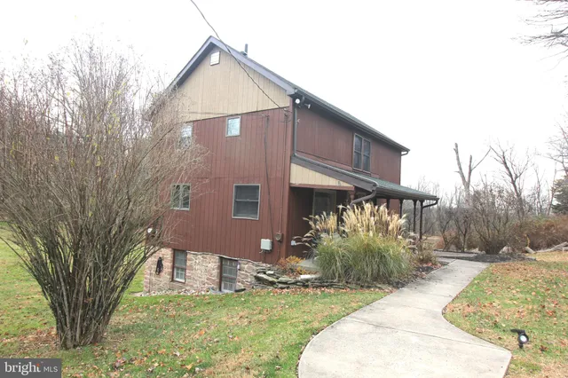 $3,500 | 48 Poor Farm Road, Unit COTTAGE, Pennington, NJ 08534