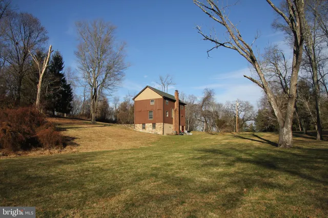 $3,500 | 48 Poor Farm Road, Unit COTTAGE, Pennington, NJ 08534