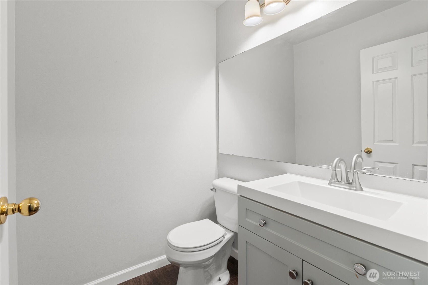 8629 240th Street Southwest, Unit B4 Edmonds, WA 98026 - Photo 13 of 22