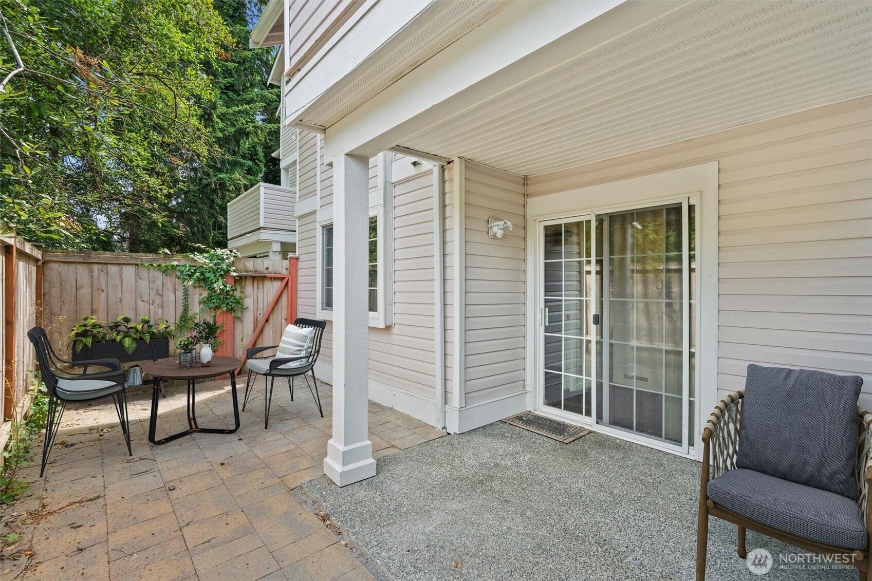 8629 240th Street Southwest, Unit B4 Edmonds, WA 98026 - Photo 18 of 22