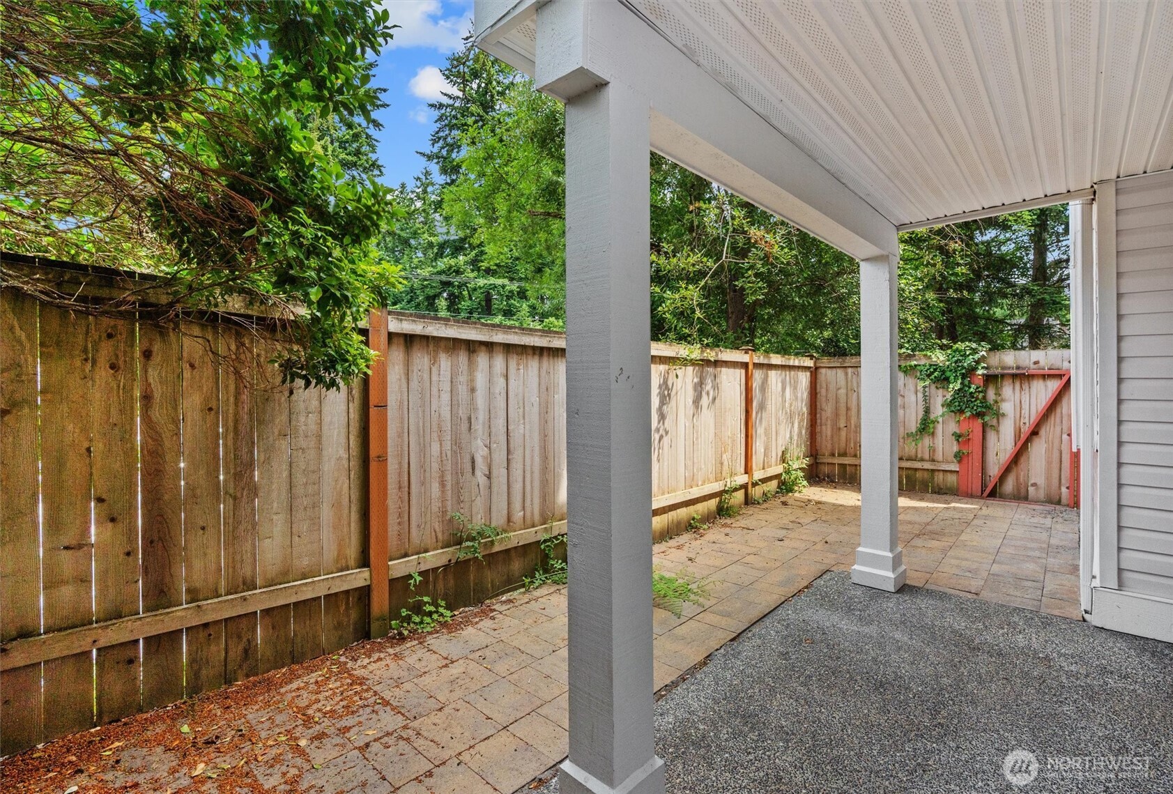 8629 240th Street Southwest, Unit B4 Edmonds, WA 98026 - Photo 19 of 22