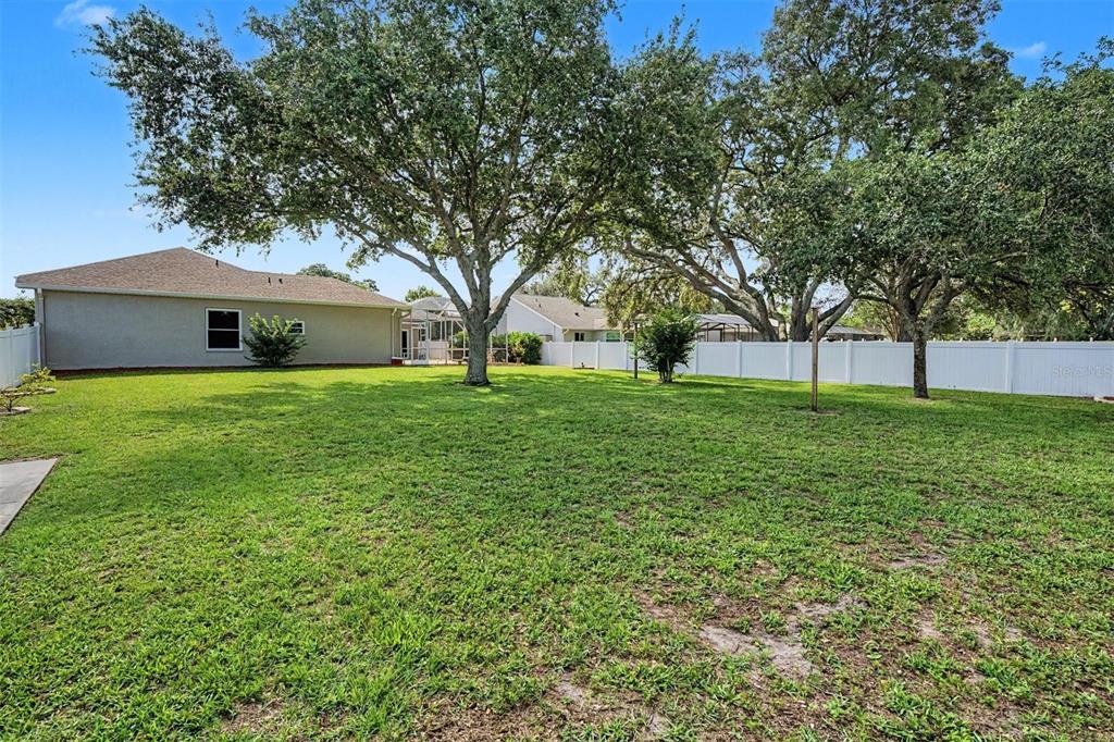 10339 Bedford Road Spring Hill, FL 34608 - Photo 39 of 47