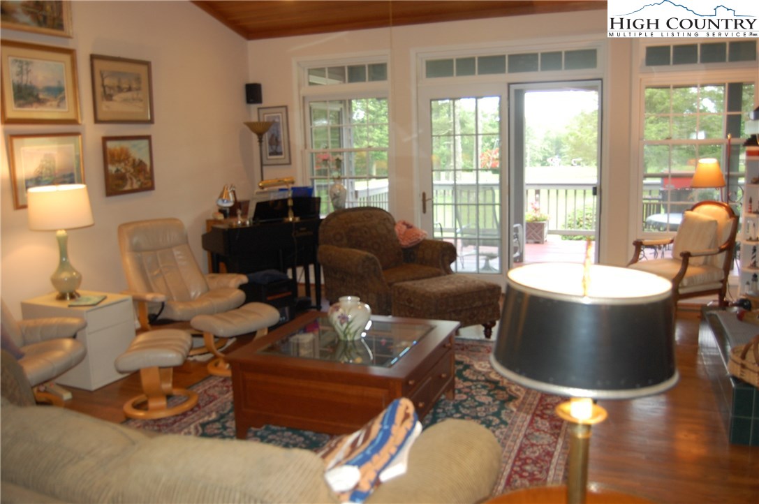 165 Rhododendron Loop Newland, NC 28657 - Photo 5 of 22 Gallery Image 5