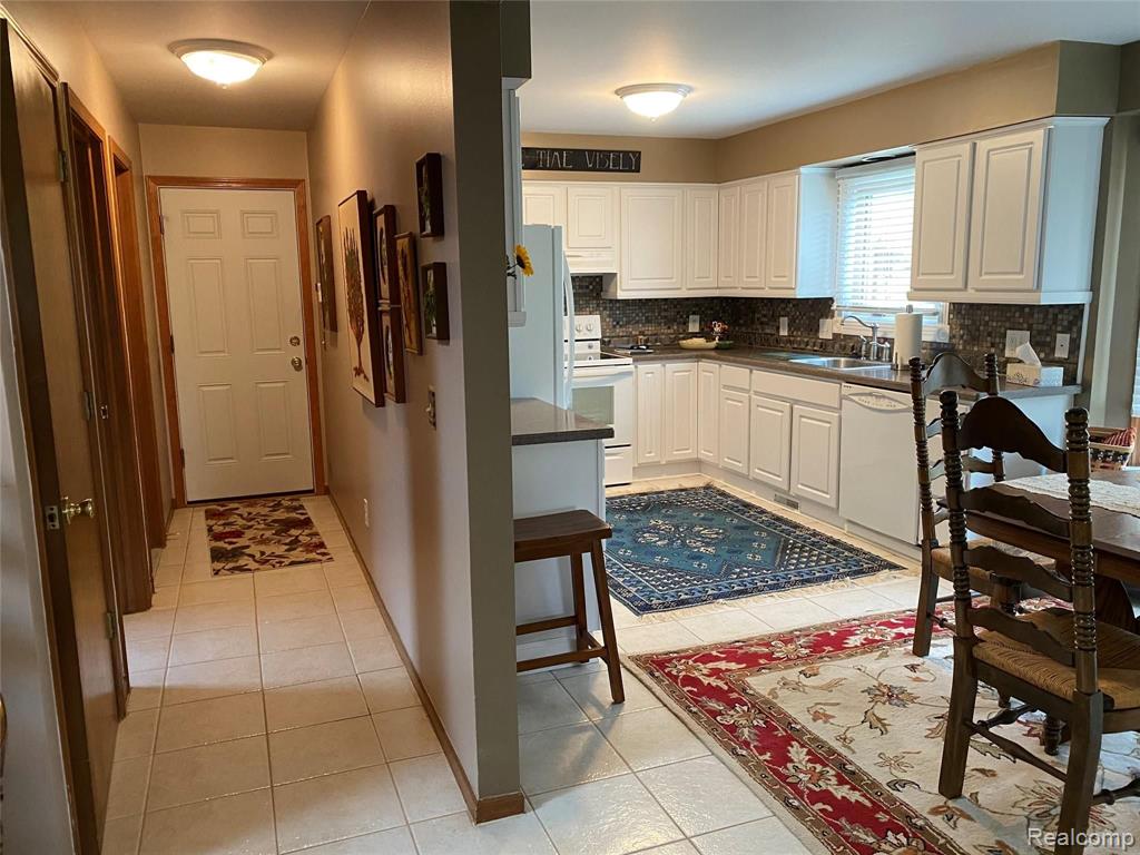 5525 Chicago Road, Unit 3 Warren, MI 48092 - Photo 28 of 53 Gallery Image 28