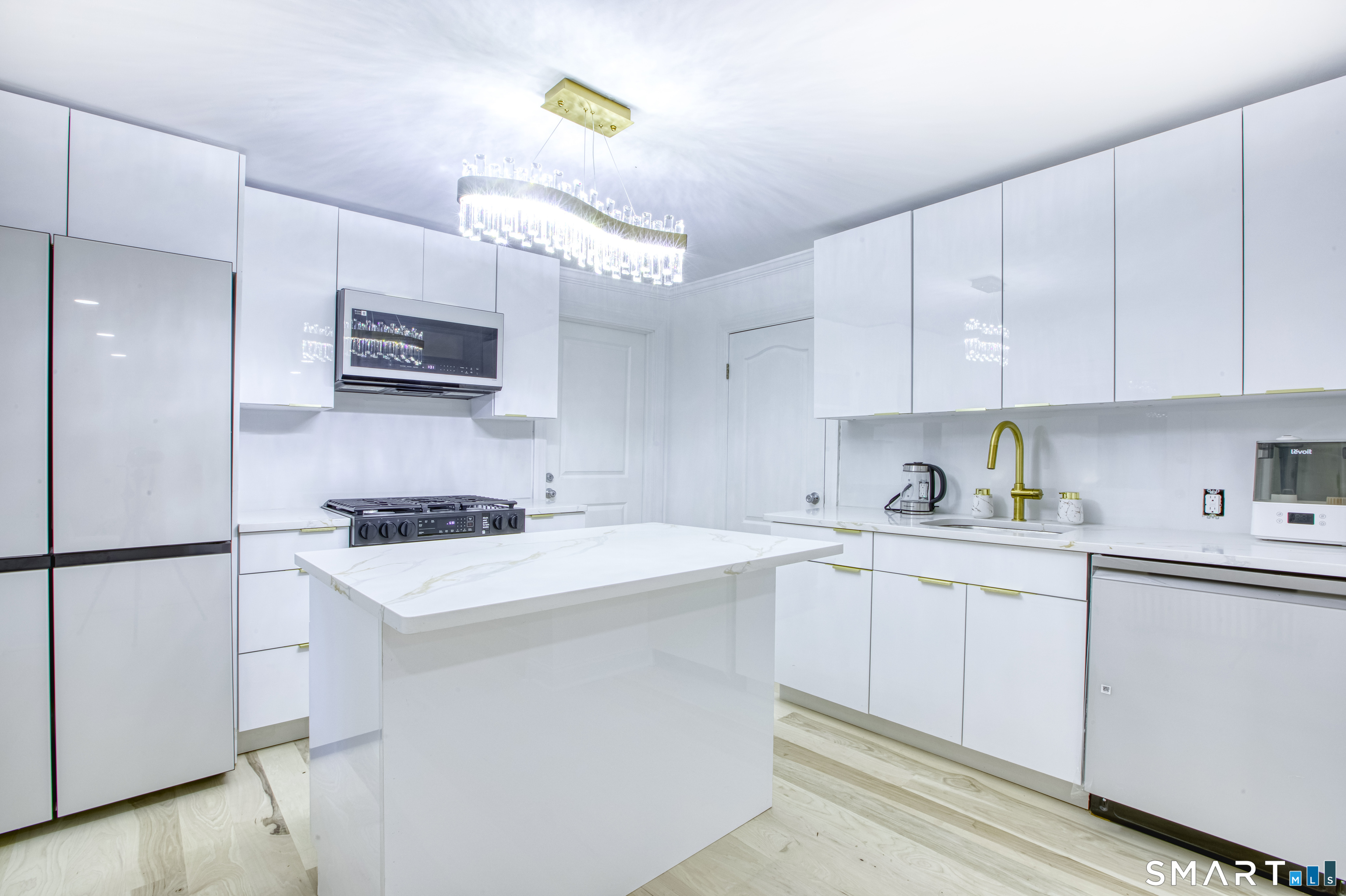 115 Wilton Road, Unit 1 Westport, CT 06880 - Photo 8 of 18