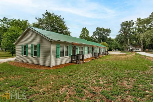 $1,250 | 196 Amy Lane, McDonough, GA 30253