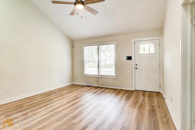 $1,250 | 196 Amy Lane, McDonough, GA 30253