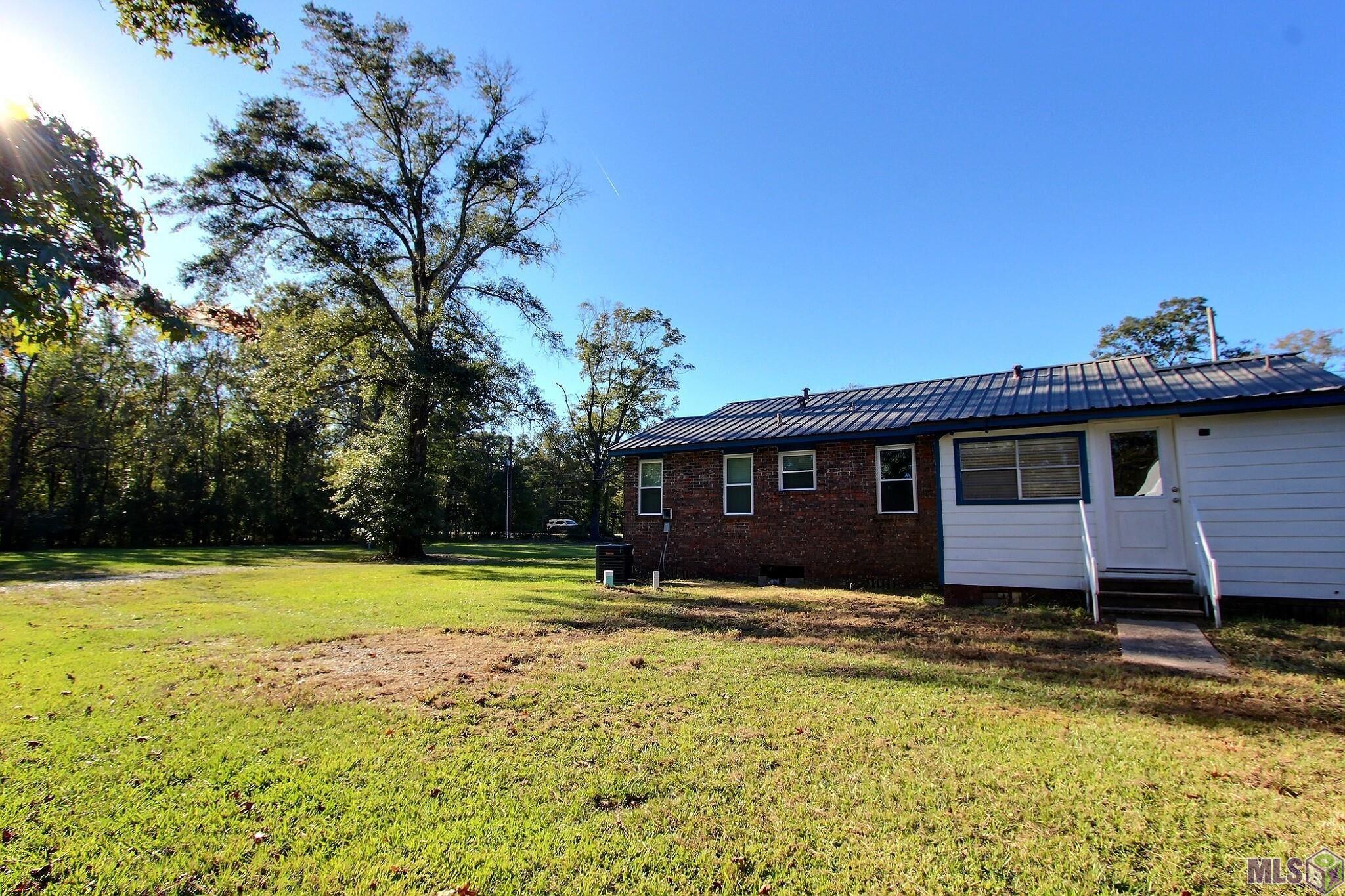 11096 Blackwater Road Baker, LA 70714 - Photo 17 of 20