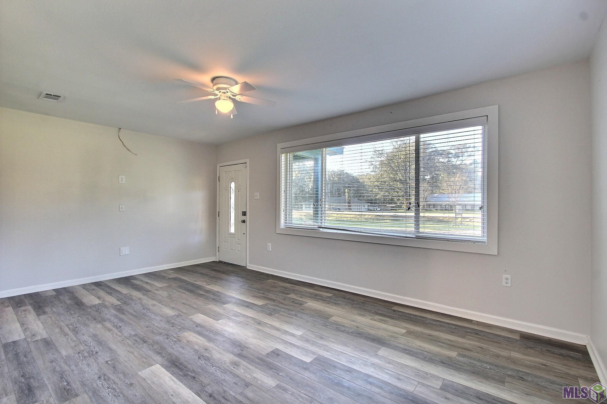 11096 Blackwater Road Baker, LA 70714 - Photo 4 of 20