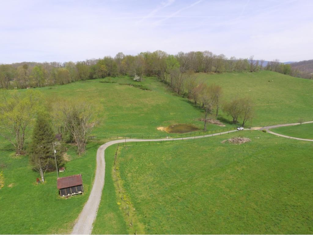 18260 Spring Lake Road Abingdon, VA 24210 - Photo 6 of 19 Photo 6