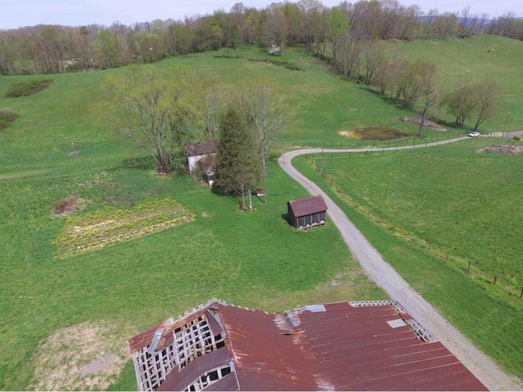 18260 Spring Lake Road Abingdon, VA 24210 - Photo 9 of 19 Photo 9
