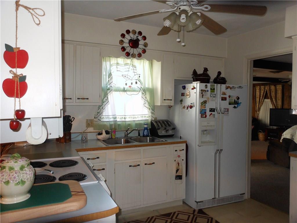 814 Park Road Anderson, IN 46011 - Photo 10 of 23 Gallery Image 10