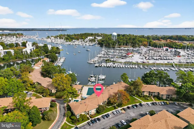 $3,700 | 772 C Fairview Avenue, Unit 772C, Annapolis, MD 21403