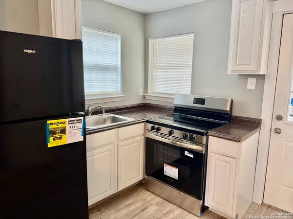 $795 | 807 East Southcross, Unit 1, San Antonio, TX 78214