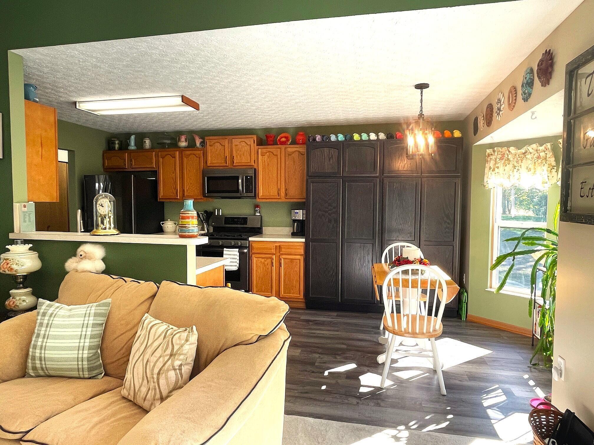 169 Citation Road Southwest Pataskala, OH 43062 - Photo 10 of 30 Kitchen