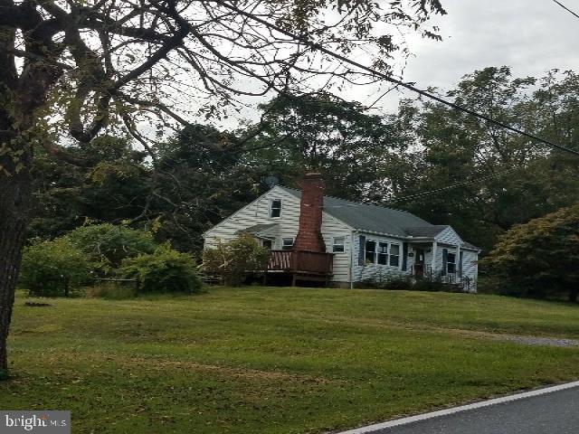 1011 St Michaels Road Mount Airy, MD 21771 - Photo 2 of 21 Exterior Side