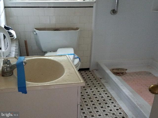 1011 St Michaels Road Mount Airy, MD 21771 - Photo 15 of 21 Bathroom