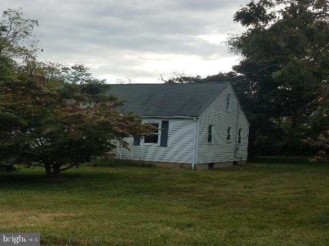 1011 St Michaels Road Mount Airy, MD 21771 - Photo 3 of 21 Exterior Side