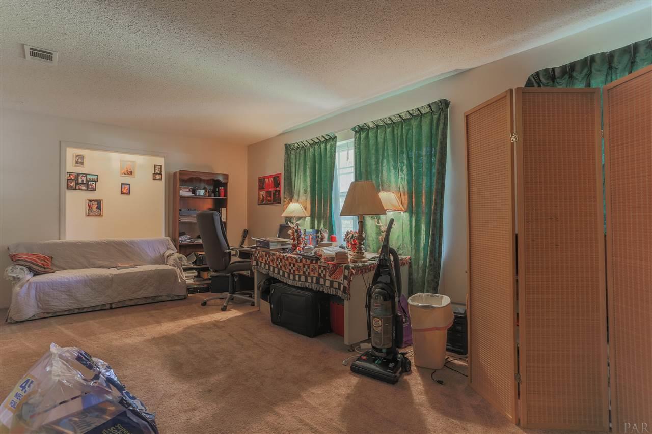 4160 April Road Pensacola, FL 32504 - Photo 14 of 32