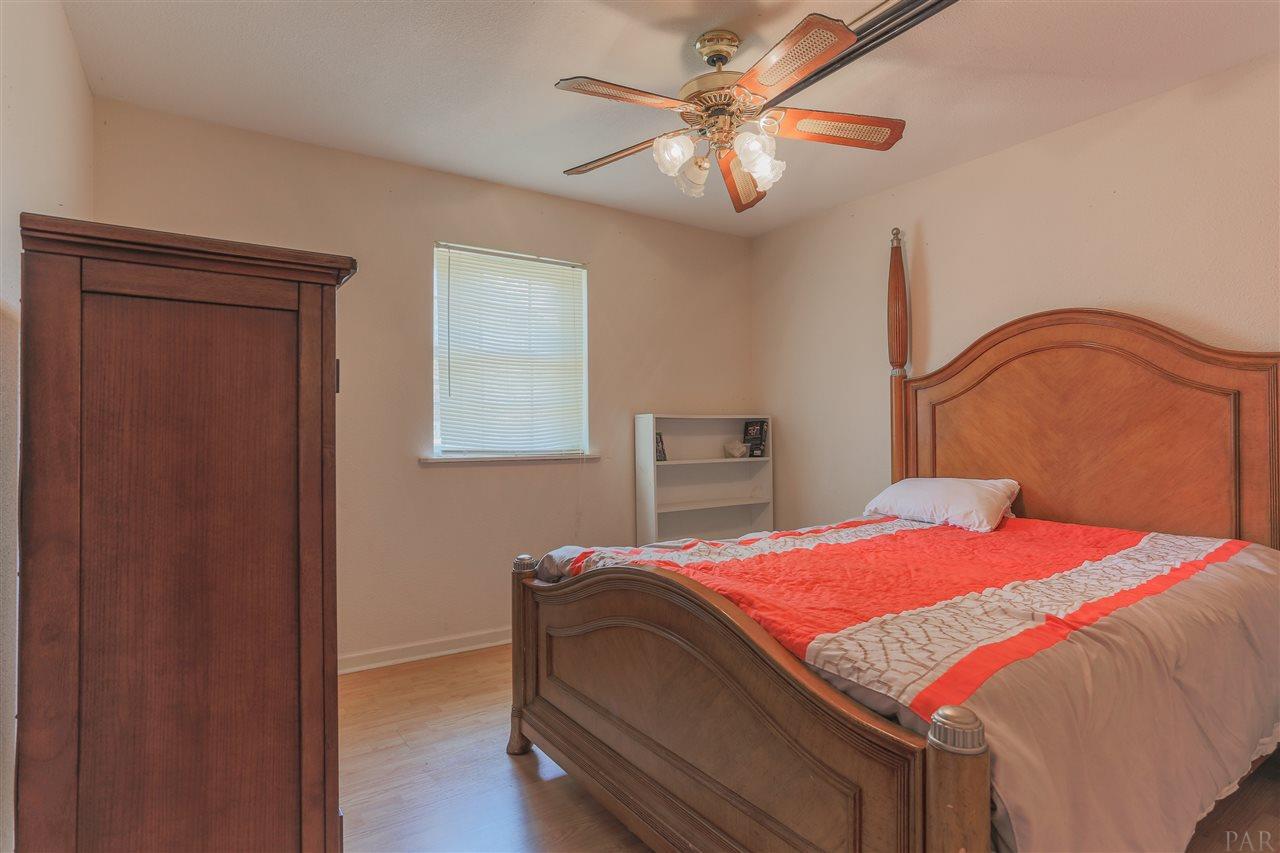 4160 April Road Pensacola, FL 32504 - Photo 25 of 32