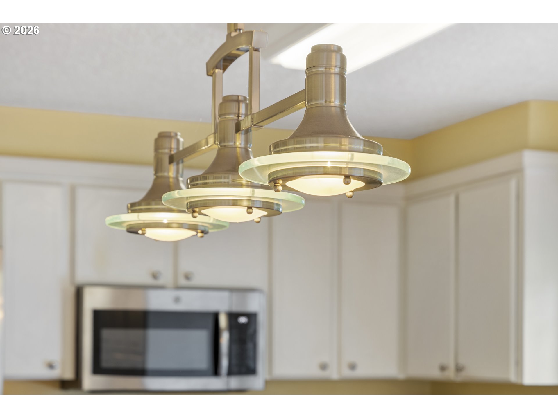 11340 Southwest Viewmount Court Tigard, OR 97223 - Photo 13 of 48