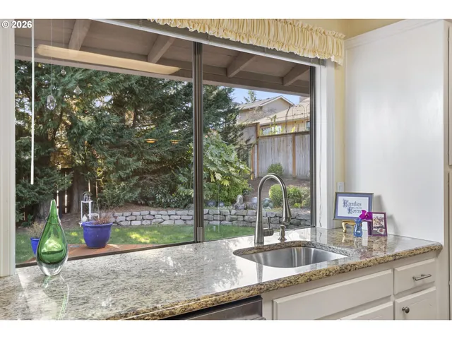 $595,000 | 11340 Southwest Viewmount Court, Tigard, OR 97223