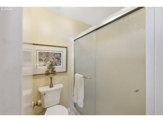 $595,000 | 11340 Southwest Viewmount Court, Tigard, OR 97223