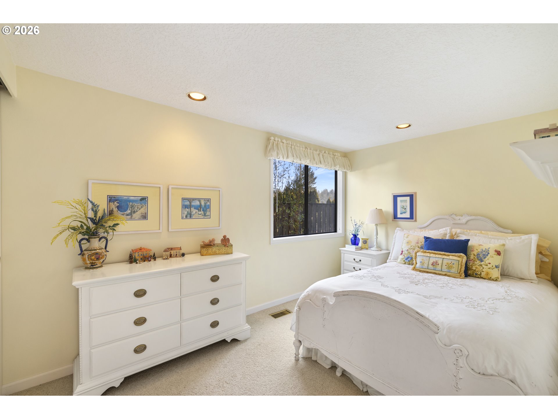 11340 Southwest Viewmount Court Tigard, OR 97223 - Photo 34 of 48