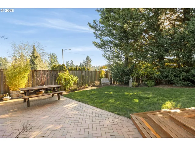 $595,000 | 11340 Southwest Viewmount Court, Tigard, OR 97223