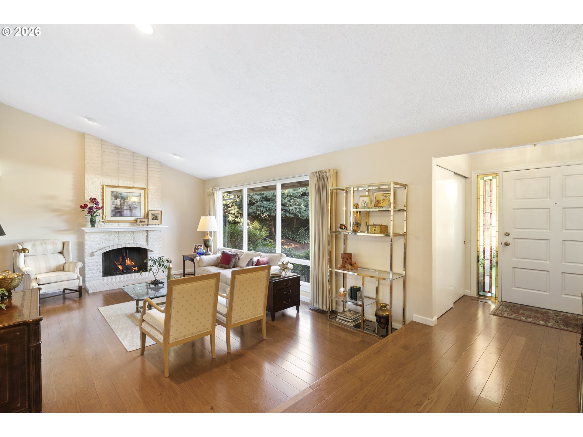 11340 Southwest Viewmount Court Tigard, OR 97223 - Photo 5 of 48