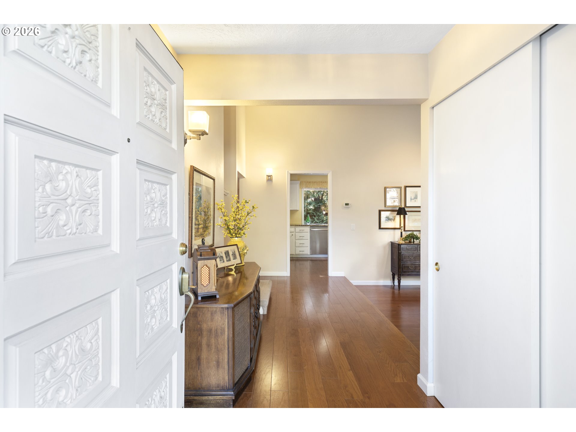 11340 Southwest Viewmount Court Tigard, OR 97223 - Photo 7 of 48