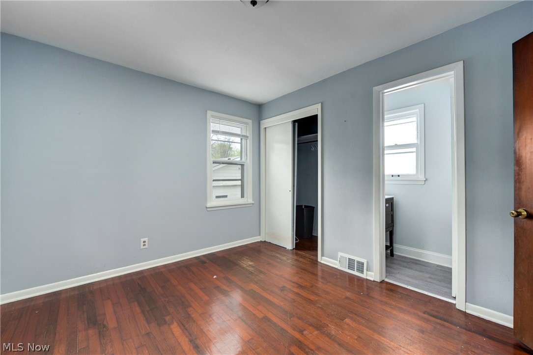 18110 Marcella Road Cleveland, OH 44119 - Photo 13 of 33 Gallery Image 13