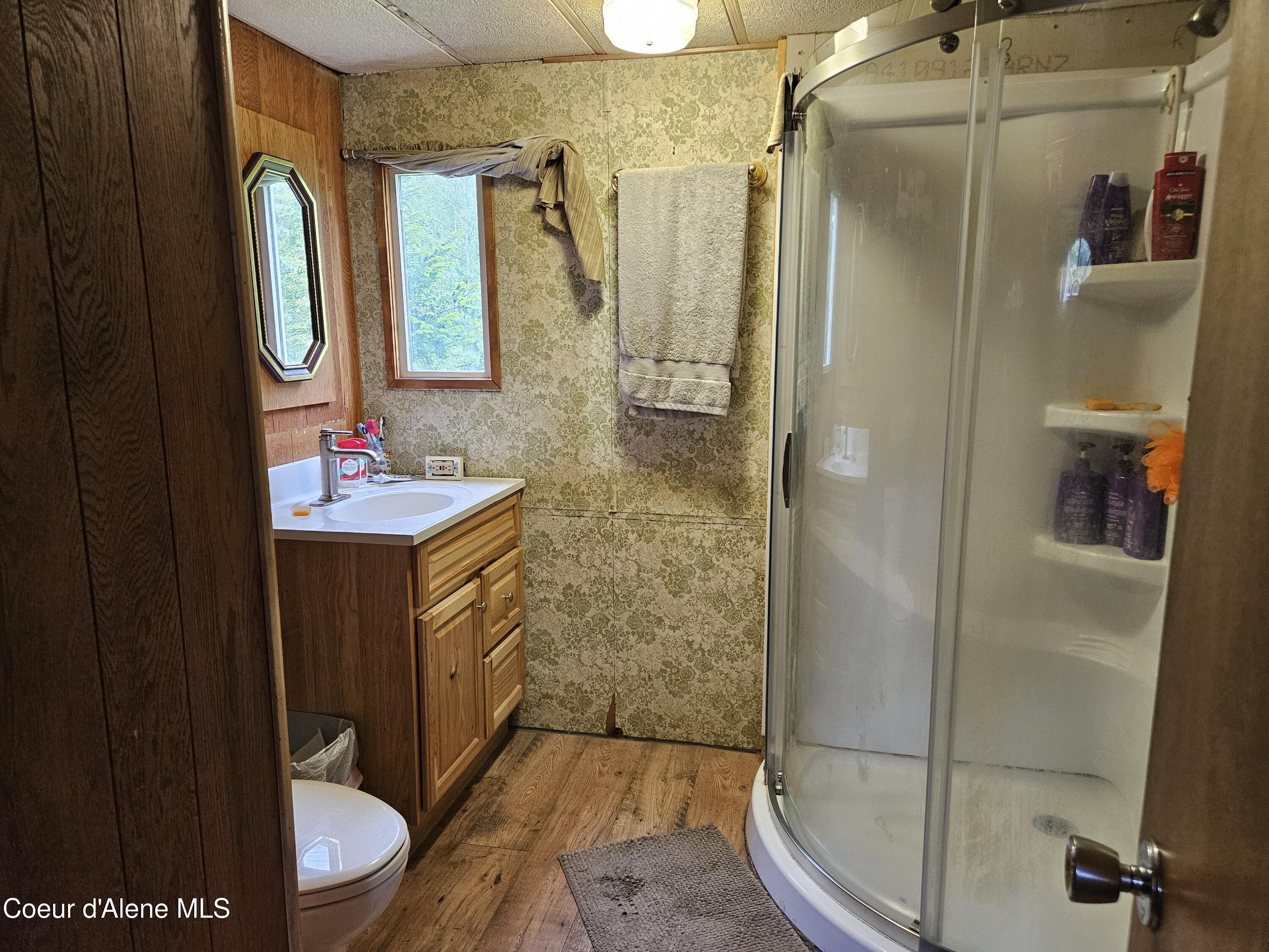 109 Geronimo Lane Sandpoint, ID 83864 - Photo 10 of 36 Bathroom