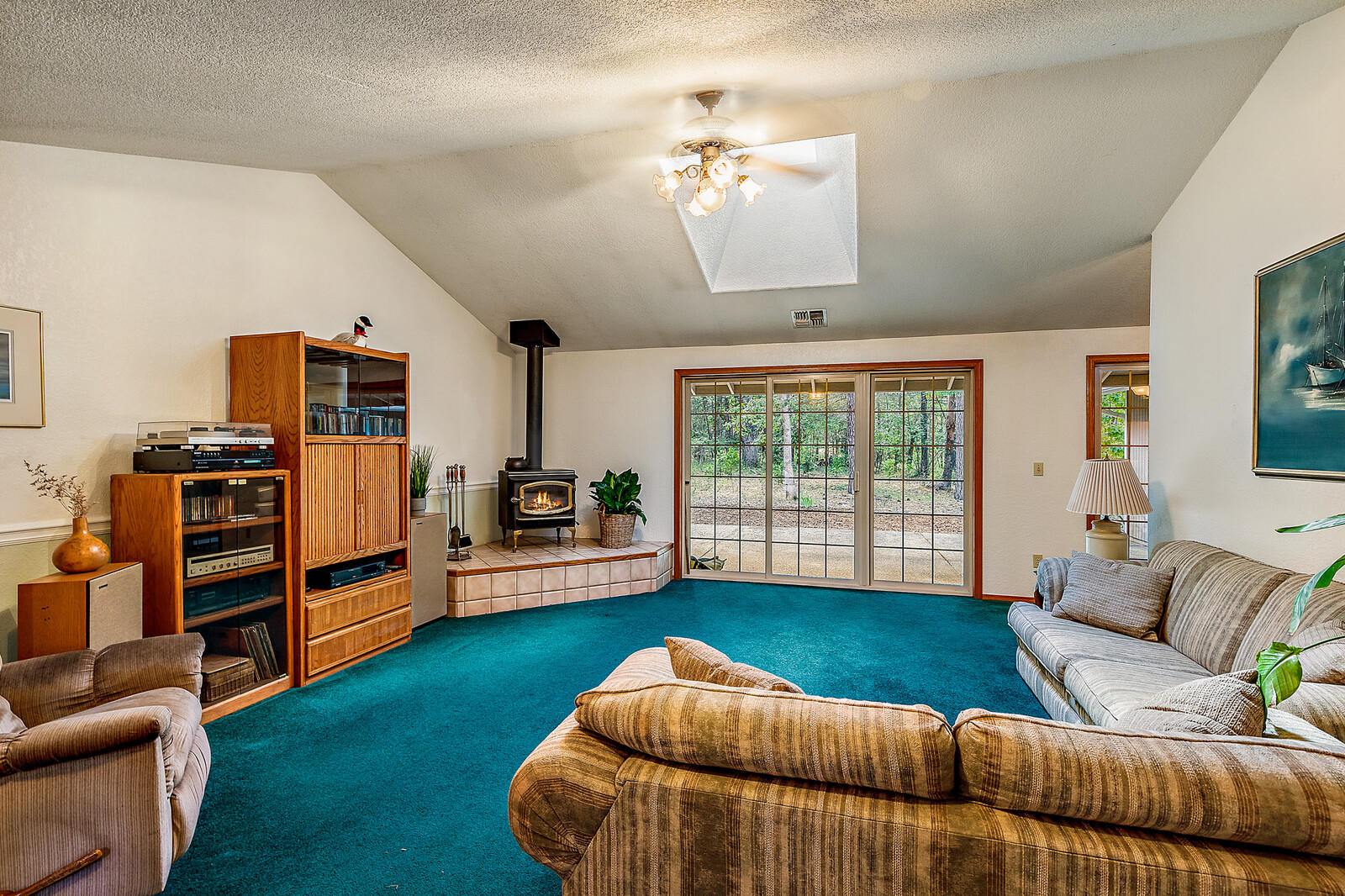 668 Queens Branch Road Rogue River, OR 97537 - Photo 9 of 37 21_QBR_21_mls