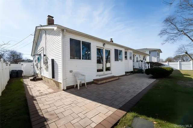 $649,999 | 21 Francisco Avenue, Central Islip, NY 11722